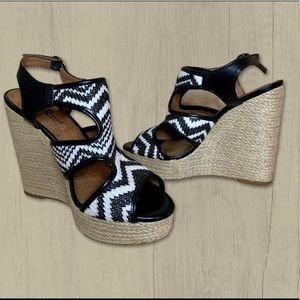 Lucky Brand wedges